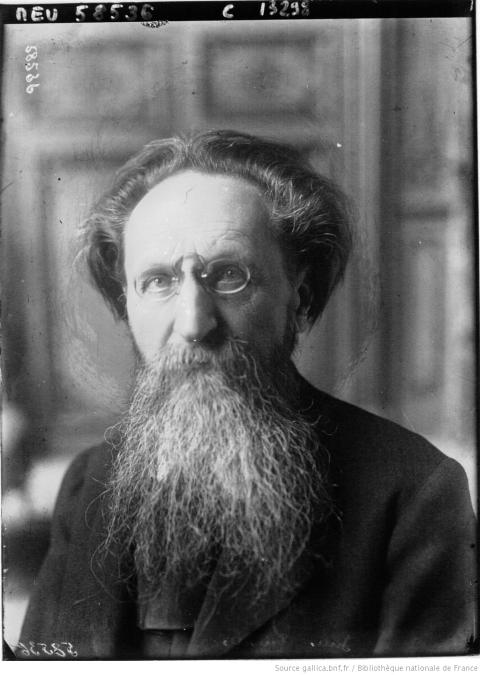 Jules Guesde en 1915, alors ministre d'État sous Clemenceau - source : Gallica-BnF