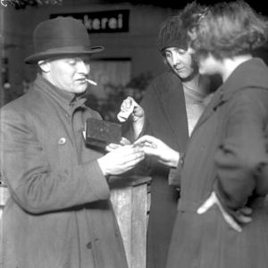 1918-1925 : La cocaïne terrorise la presse