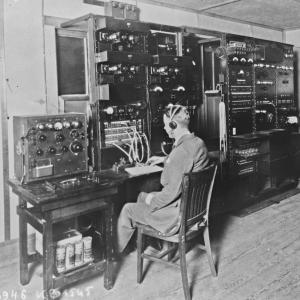 Le mystère du « poste zéro », la première radio pirate parisienne