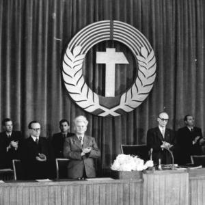 L’entrée en vigueur de la première constitution de RDA