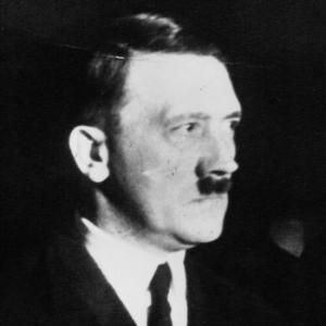 3 août 1934, Hitler devient président du Reich